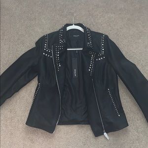 Black jacket